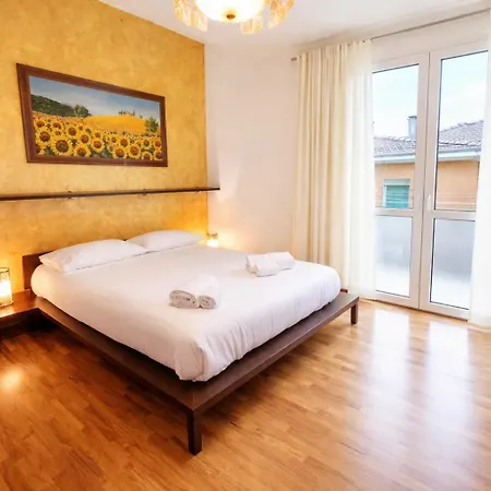 아파트 Con Wi-fi, Cucina E Wallbox, San Luca E Chiara
