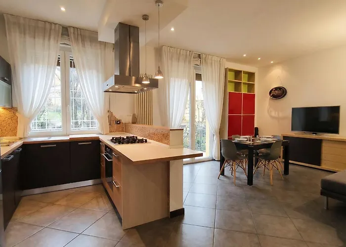 아파트 Con Wi-fi, Cucina E Wallbox, San Luca E Chiara *